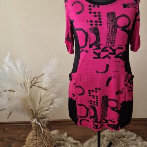 tunika czarno-różowa, tunika damska elegancka, tunika z rękawem 3/4, tunika z wiskozy, tunika wyszczuplająca