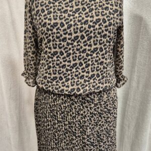 sukienka plisowana panterka, sukienka panterka, sukienka elegancka bawełna, sukienka na wesele, sukienka codzienna stylowa